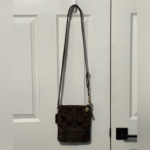 COACH Signature Swingpack Crossbody Bag Monogram Jacquard Leather Shoulder Bag - Picture 12 of 14